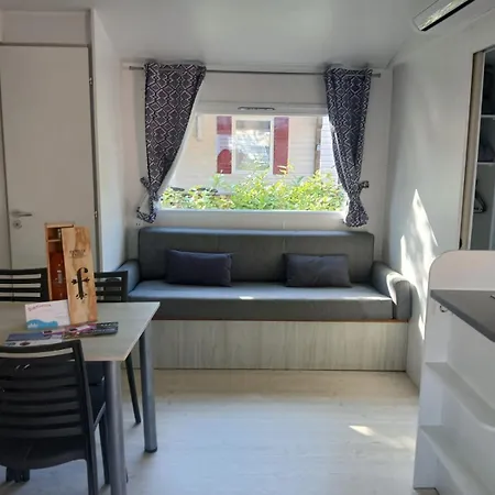 Mobil Dans 4 Etoiles